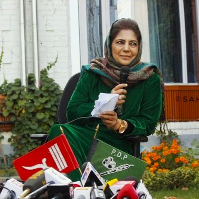 Mehbooba Mufti : महबूबा मुफ्ती ने दिया विवादित बयान जिसमे छिड़ी राजनीतिक बहस