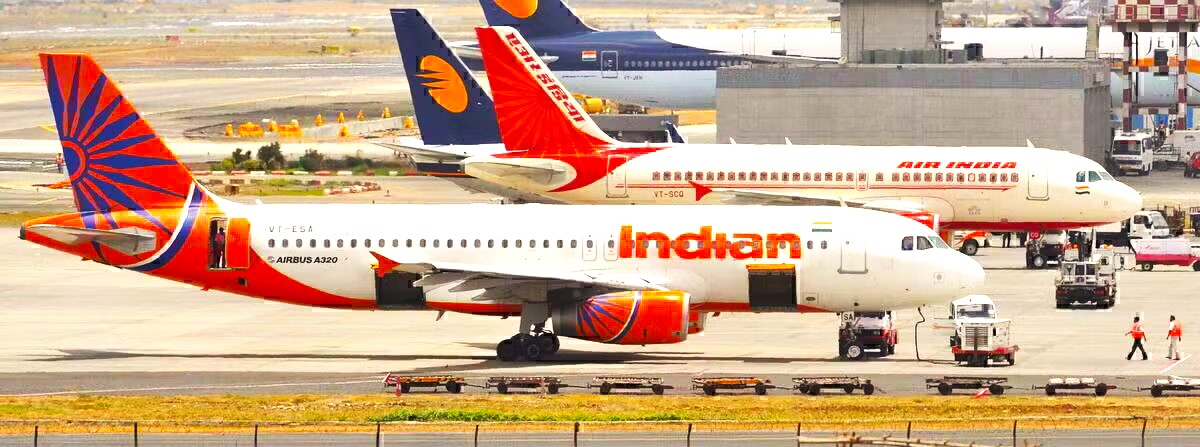 Indian Airlines : भारत की प्रमुख एयरलाइंस इंडिगो, विस्तारा और एयर इंडिया के साथ 30 फ्लाइट्स को बम से उड़ाने की मिली धमकी