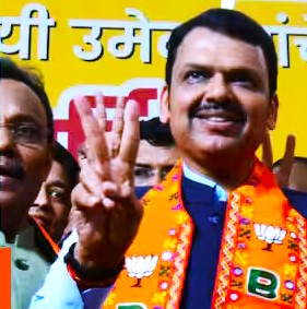 Maharashtra Election : CM फडणवीस कैसे बने फाइनल, बंद कमरे की चर्चा से BJP विधायकों की बैठक तक की पूरी कहानी